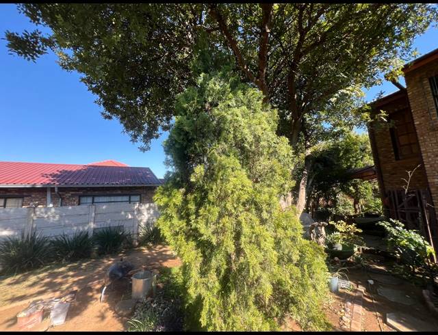 3 BEDROOM TOWNHOUSE FOR SALE IN MISTY BAY
